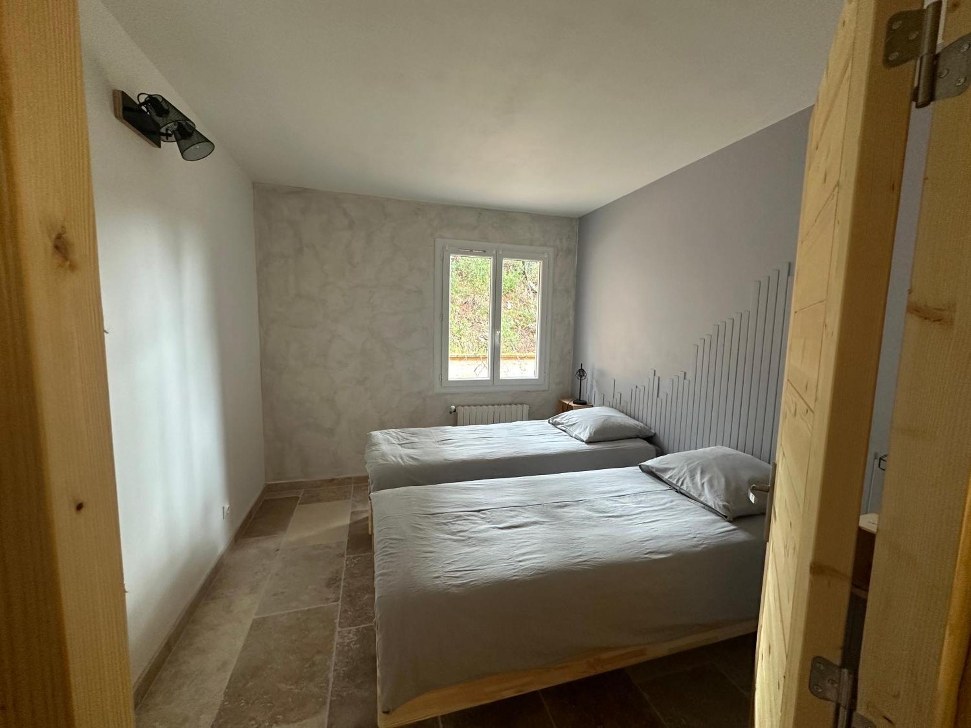 Maison Au Pied De La Sainte Victoire Puyloubier Esterno foto