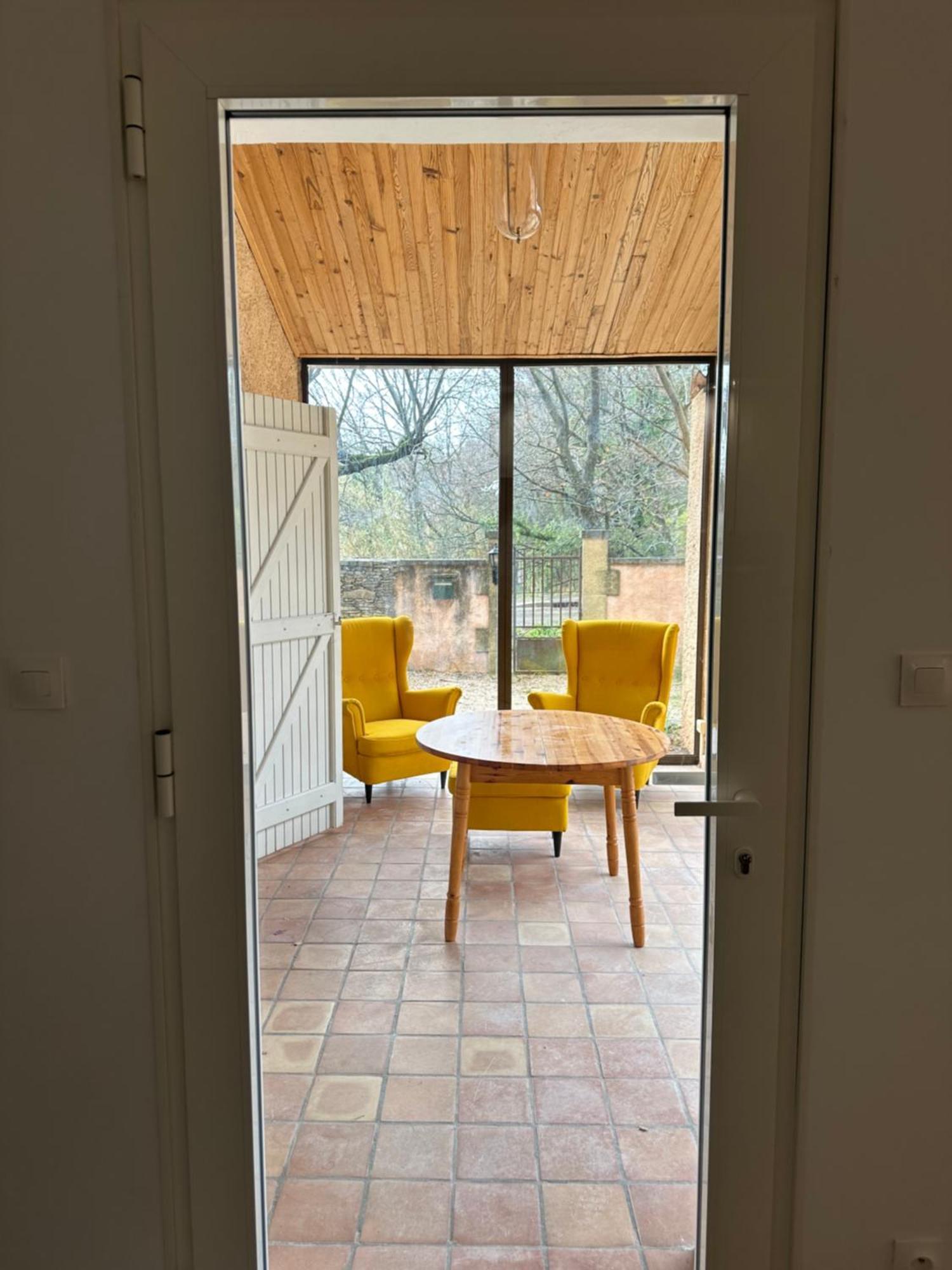 Maison Au Pied De La Sainte Victoire Puyloubier Esterno foto